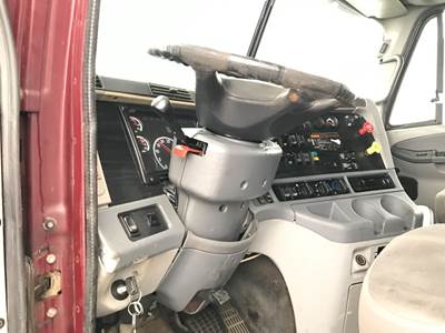 Freightliner Columbia 120 Steering Column