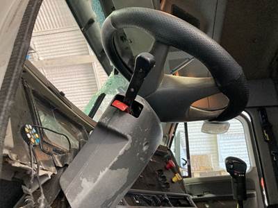 Freightliner Columbia 120 Steering Column