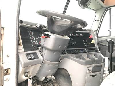 Freightliner Columbia 120 Steering Column
