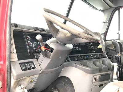 Freightliner Columbia 120 Steering Column
