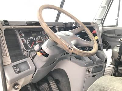Freightliner Columbia 120 Steering Column