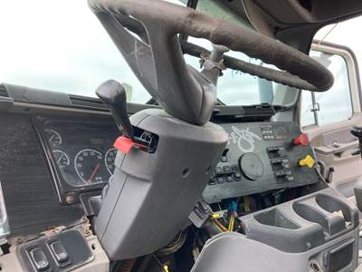 Freightliner Columbia 120 Steering Column