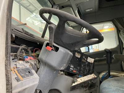 Freightliner Columbia 120 Steering Column