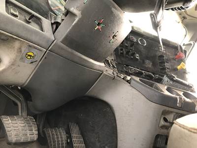 Freightliner Columbia 120 Steering Column