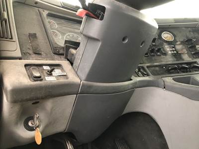 Freightliner Columbia 120 Steering Column