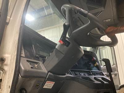 Freightliner Columbia 120 Steering Column