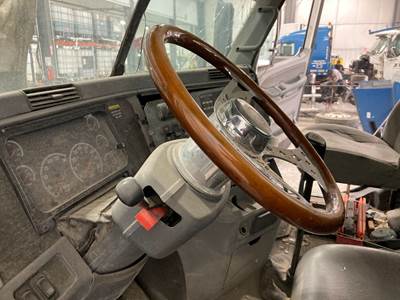 Freightliner Columbia 120 Steering Column