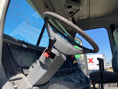 Freightliner Columbia 120 Steering Column