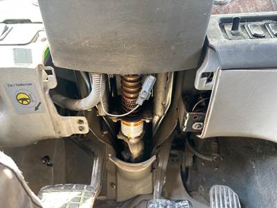 Freightliner Columbia 120 Steering Column