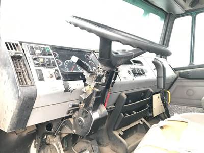 Freightliner FL112 Steering Column