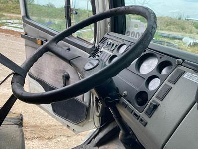 Freightliner FL60 Steering Column