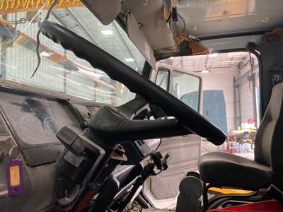 Freightliner FL70 Steering Column