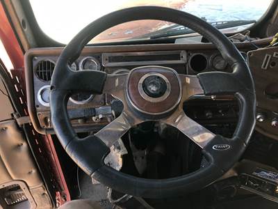 Freightliner FLC120 Steering Column
