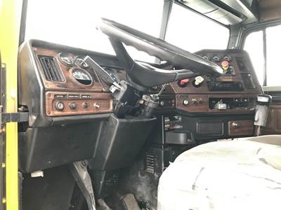 Freightliner FLD112 Steering Column