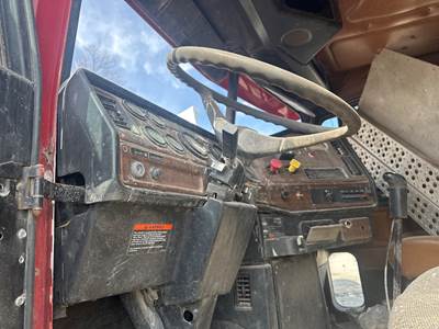 Freightliner FLD112SD Steering Column