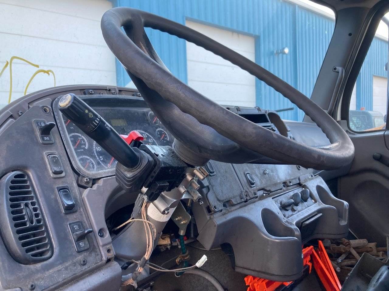 2007 Freightliner M2 106 Steering Column For Sale Des Moines, IA