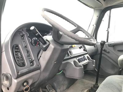 Freightliner M2 106 Steering Column