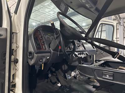 Freightliner M2 106 Steering Column