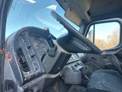 Freightliner M2 106 Steering Column