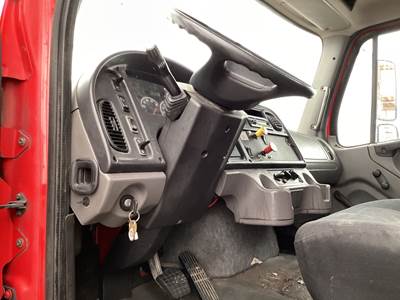 Freightliner M2 106 Steering Column