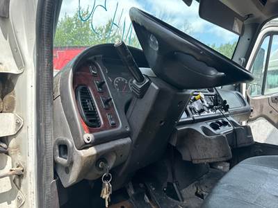 Freightliner M2 106 Steering Column