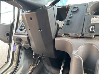 Freightliner M2 106 Steering Column