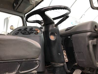 GMC T7500 Steering Column