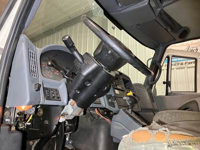 International 4300 Steering Column