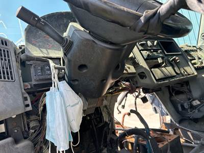 International 4300 Steering Column