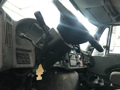 International 4400 Steering Column
