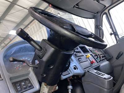 International 4400 Steering Column