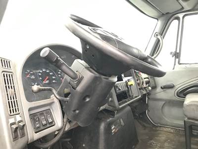 International 4400 Steering Column