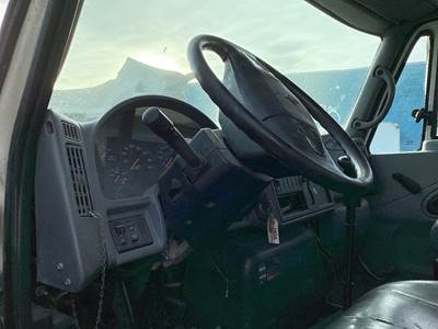 International 4400 Steering Column