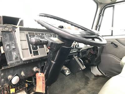 International 4700 Steering Column