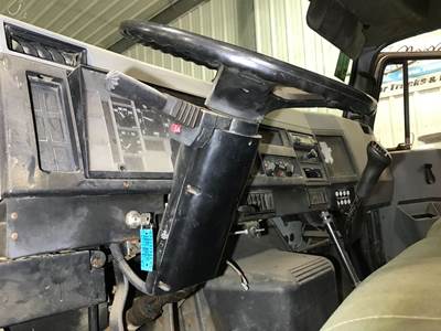 International 4700 Steering Column