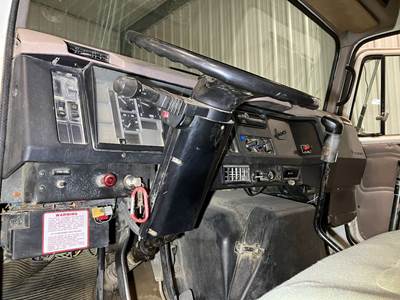 International 4700 Steering Column