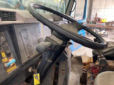 International 4700 Steering Column