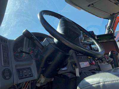 International 7300 Steering Column