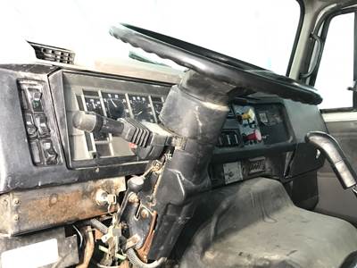 International 8100 Steering Column