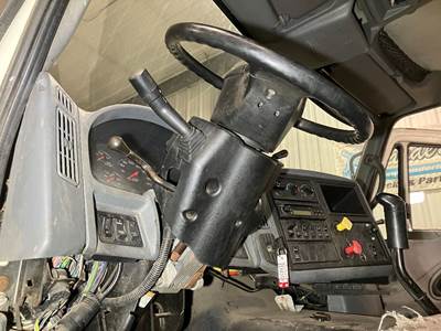 International 8600 Steering Column