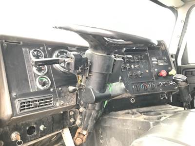 International 9100 Steering Column