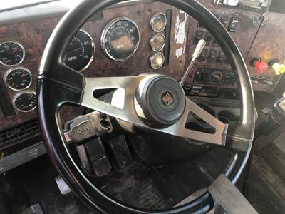 International 9200 Steering Column