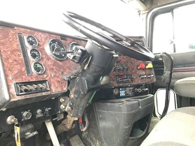International 9400 Steering Column
