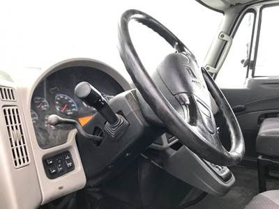 International DuraStar 4400 Steering Column for a International Durastar (4400)