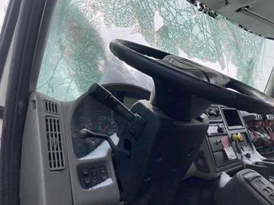 International DuraStar 4400 Steering Column for a International Durastar (4400)