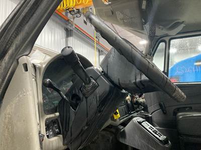 International DuraStar 4400 Steering Column for a International Durastar (4400)