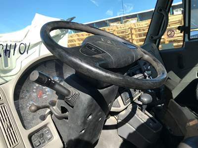 International DuraStar 4400 Steering Column for a International Durastar (4400)
