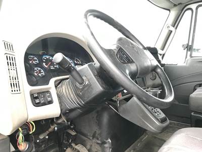 International DuraStar 4400 Steering Column for a International Durastar (4400)