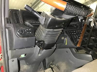 International LT Steering Column