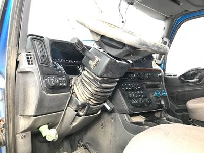 International LT Steering Column